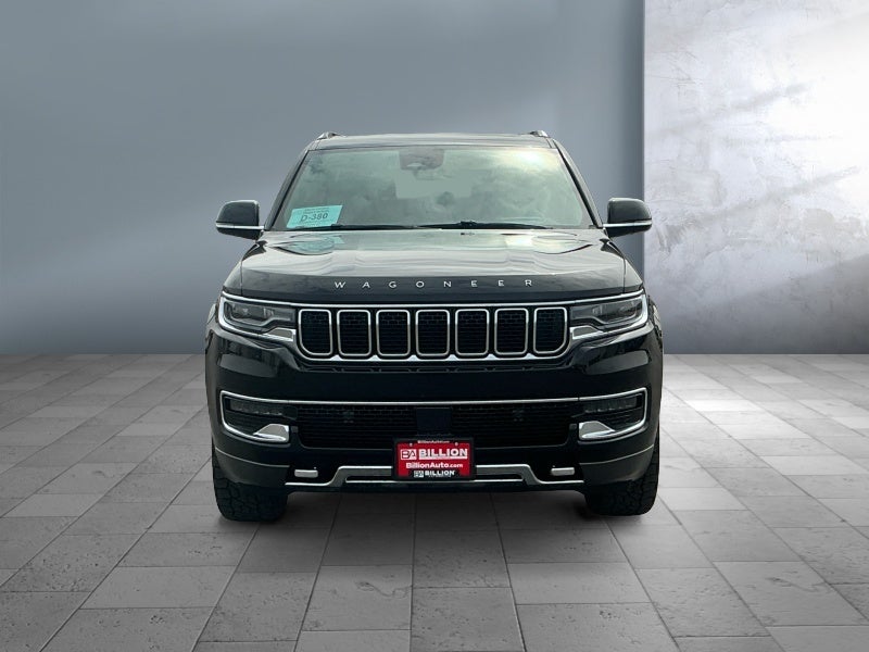 2022 Jeep Wagoneer — interior view