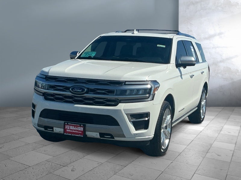 2023 Ford Expedition Platinum in Star White Metallic Tri-Coat — front three-quarter view