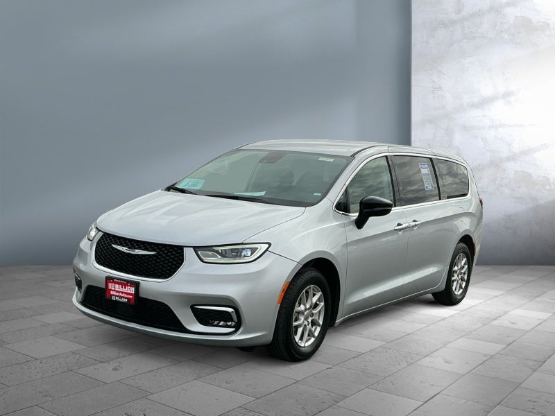 2024 Chrysler Pacifica Touring L in Silver Mist Clearcoat — front three-quarter view