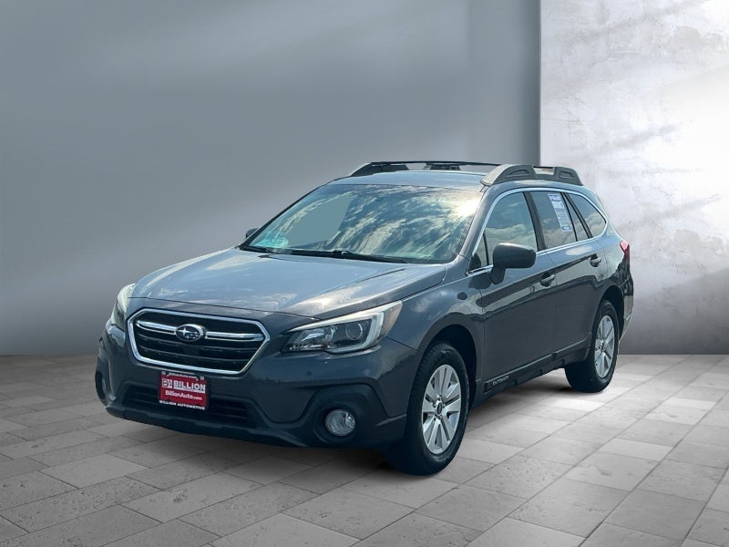2018 Subaru Outback Premium in Gray — front three-quarter view